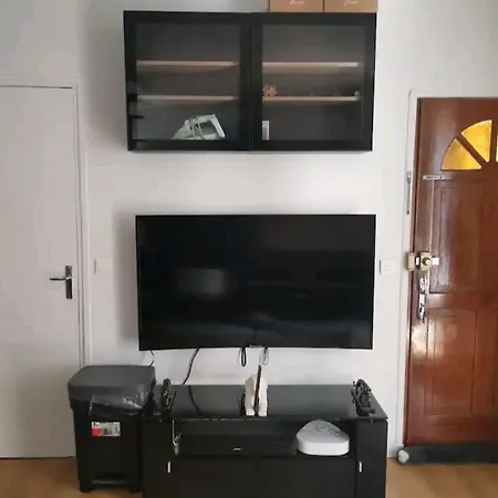 Apartmán Duplex Aux Portes De Paris Malakoff